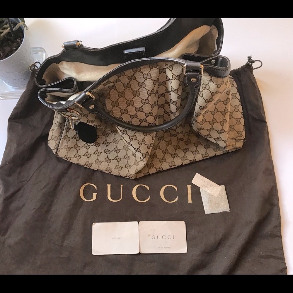 πGucci Sukey Monogram Leather Dark Brown Tote - Picture 6 of 15